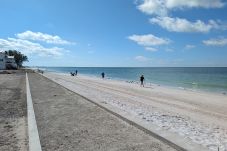 Condominium in Treasure Island - Sunset Chateau Beach Condo Star5Vacations