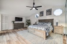House in Weeki Wachee - NEW! Manatee Cove Main House Star5Vacations