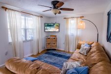 House in Weeki Wachee - Manatee Cove Compound Retreat Star5Vacations